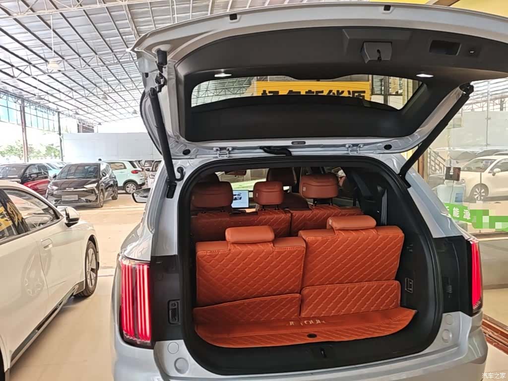 Jetour L7, 2025 15