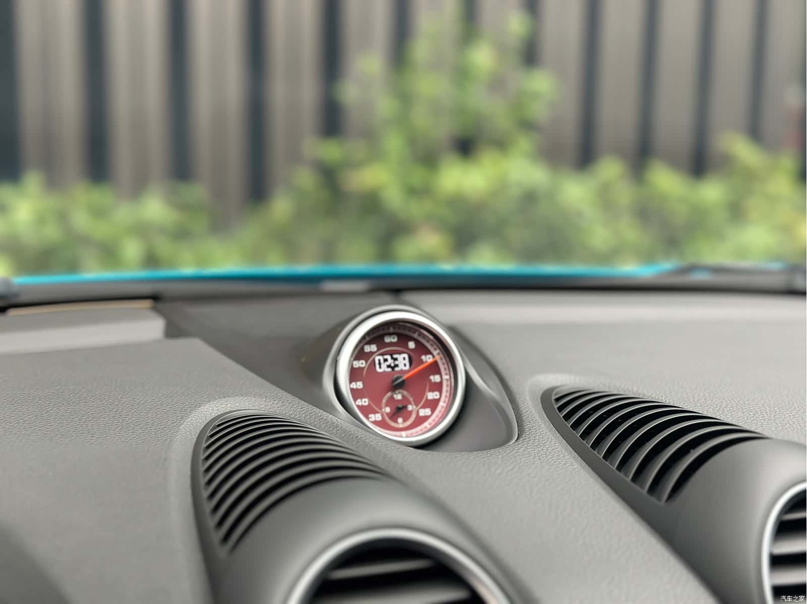 Porsche Cayman, 2018 11