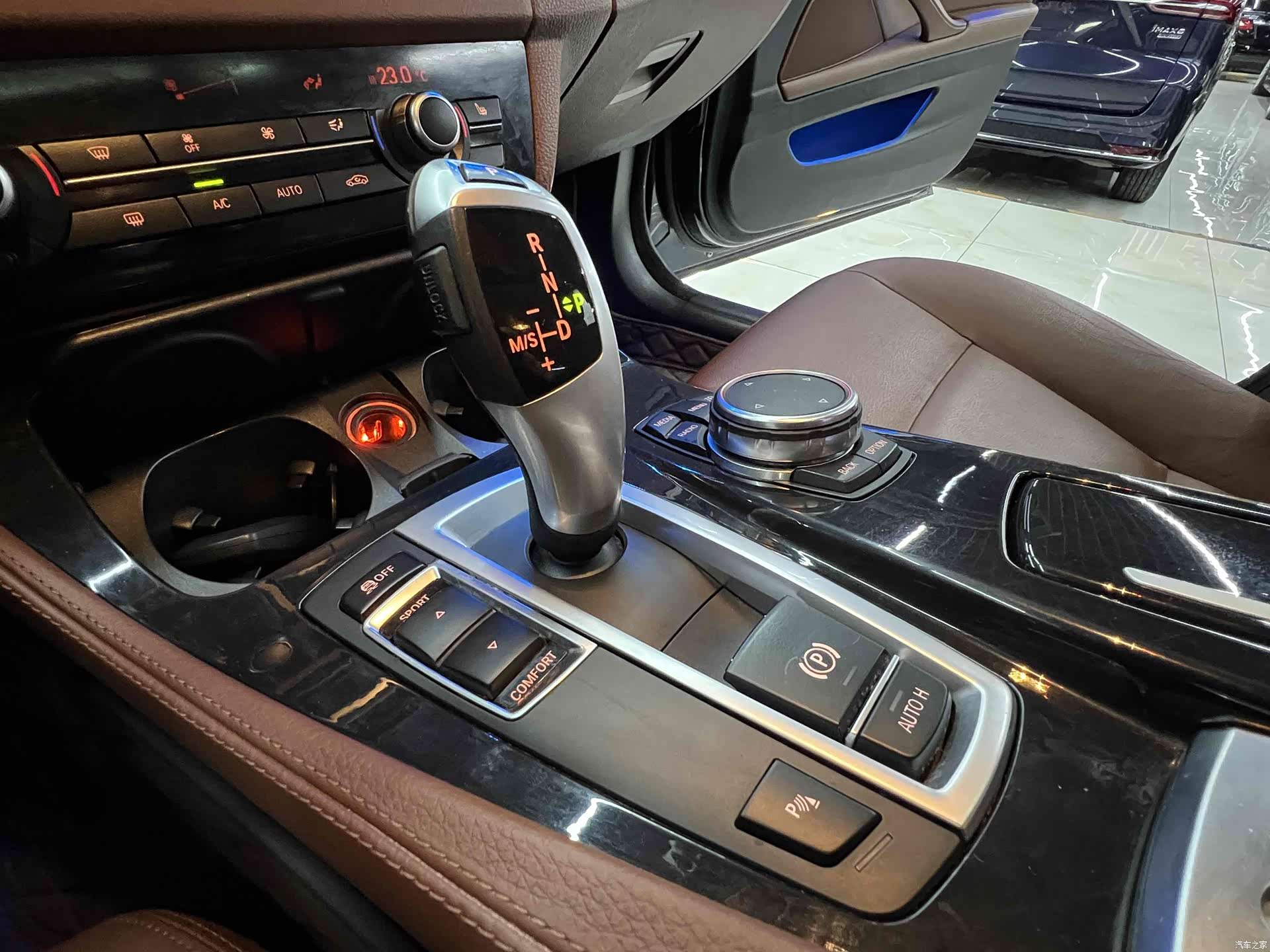 BMW 5 Series, 2017 15