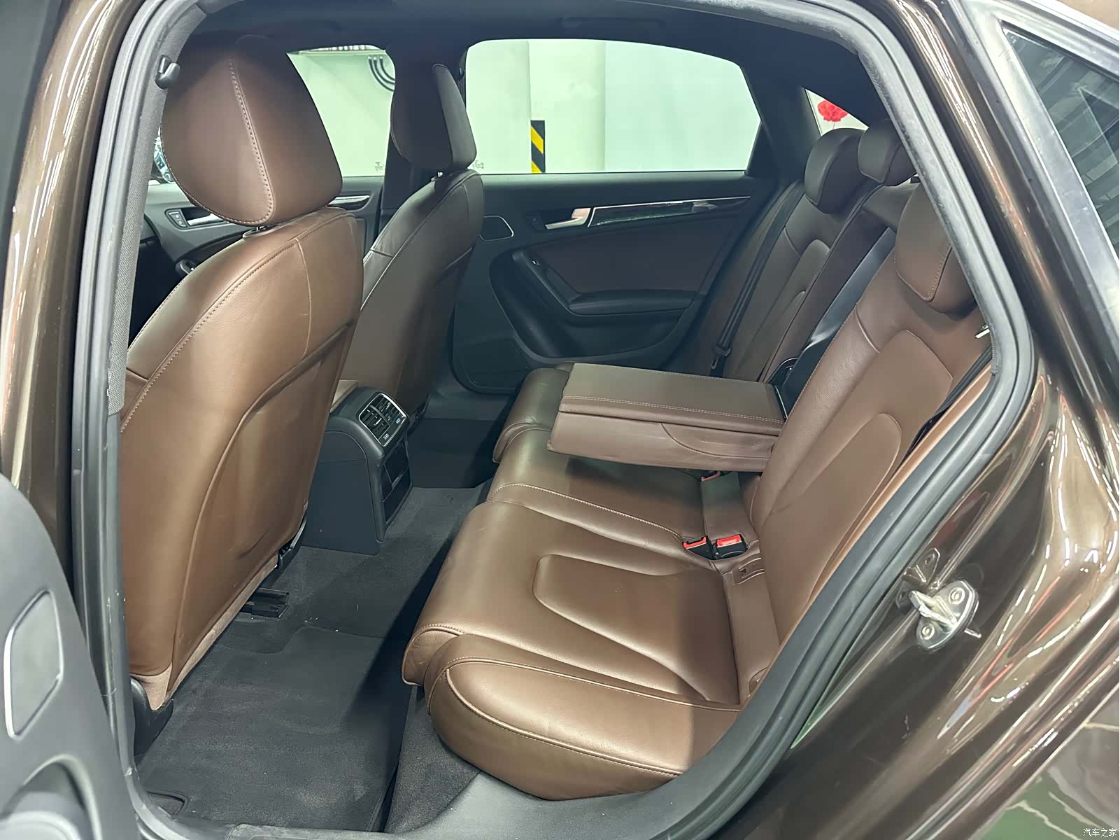 Audi A4L, 2016 9