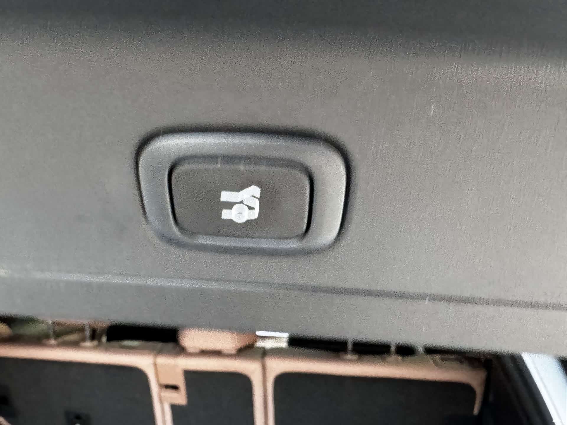 NIO ES6, 2024 11