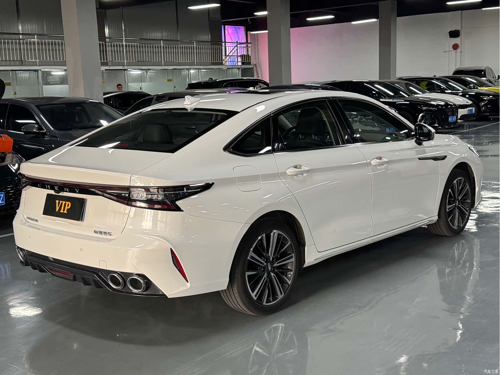 Chery Arrizo 8, 2024 13