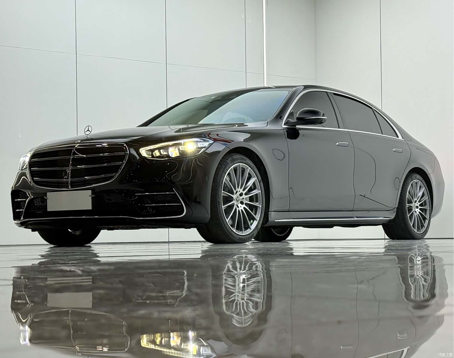 Mercedes-Benz S-Class, 2024 2