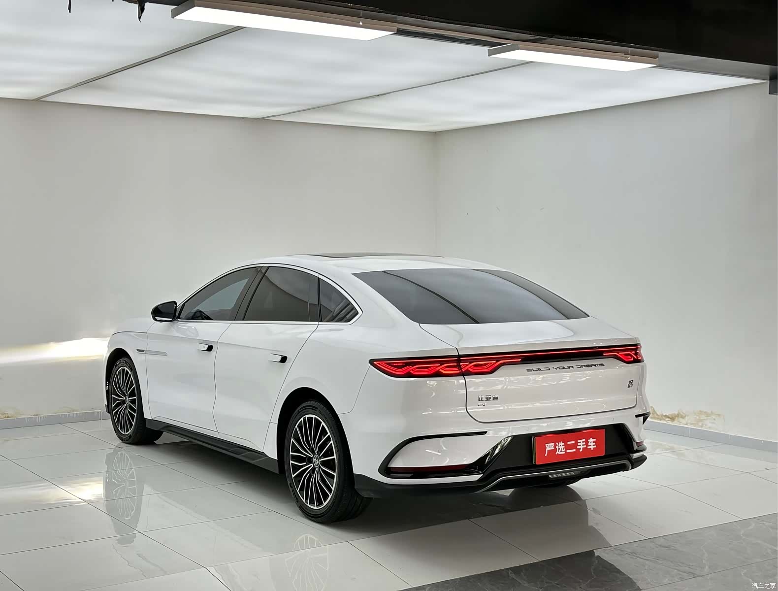 BYD Han, 2023 9