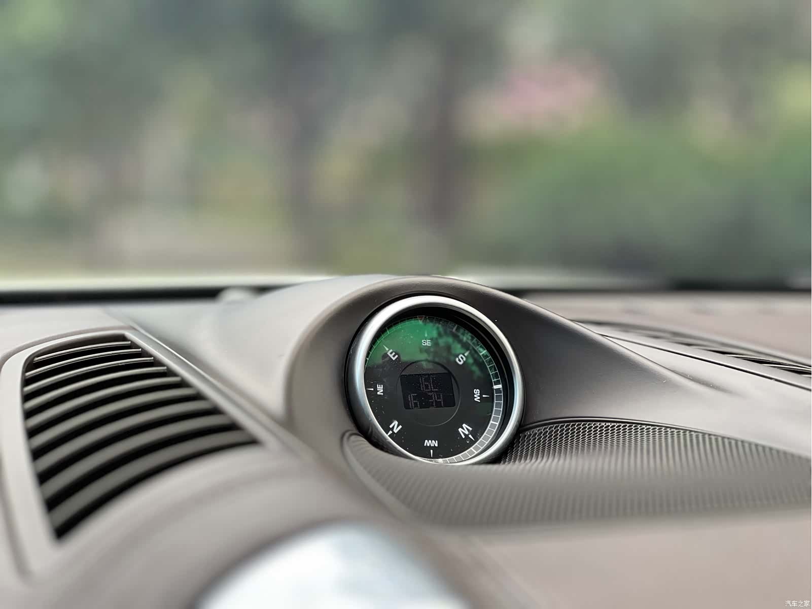 Porsche Cayenne, 2013 10