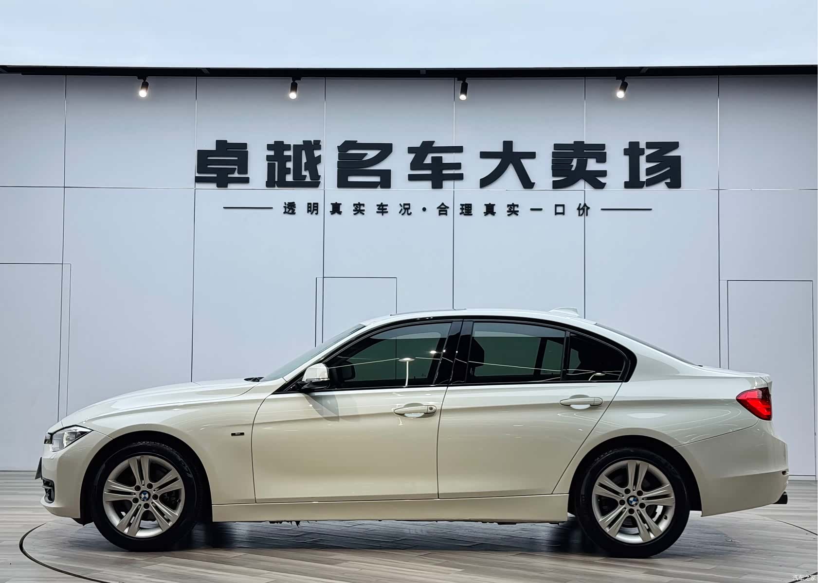 BMW 3 Series, 2012 все фото