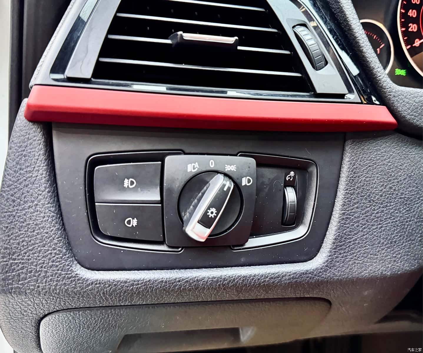 BMW 3 Series, 2012 20