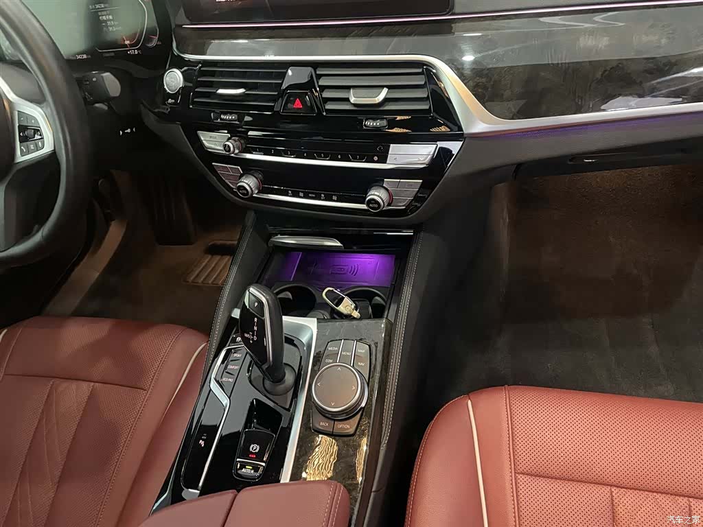 BMW 5 Series, 2022 9