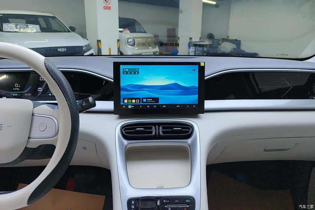 Geely Xingyuan, 2025 13