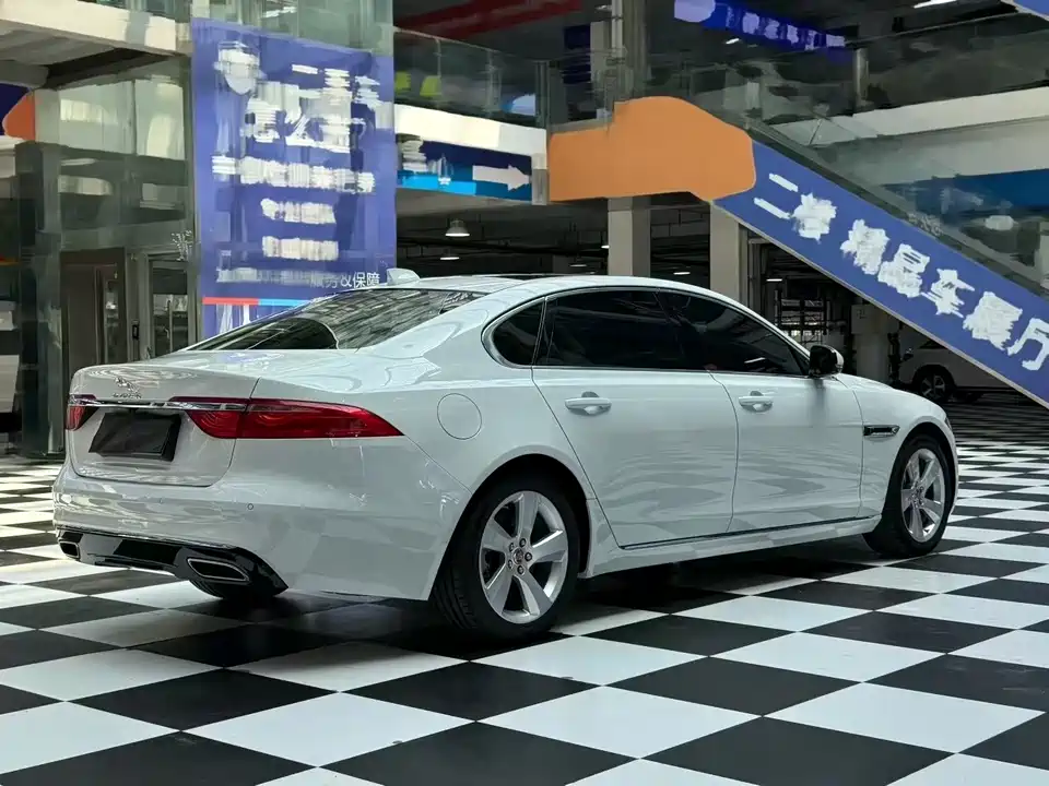 Jaguar XFL Jaguar XFL