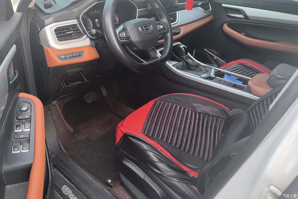Geely X6, 2021 9