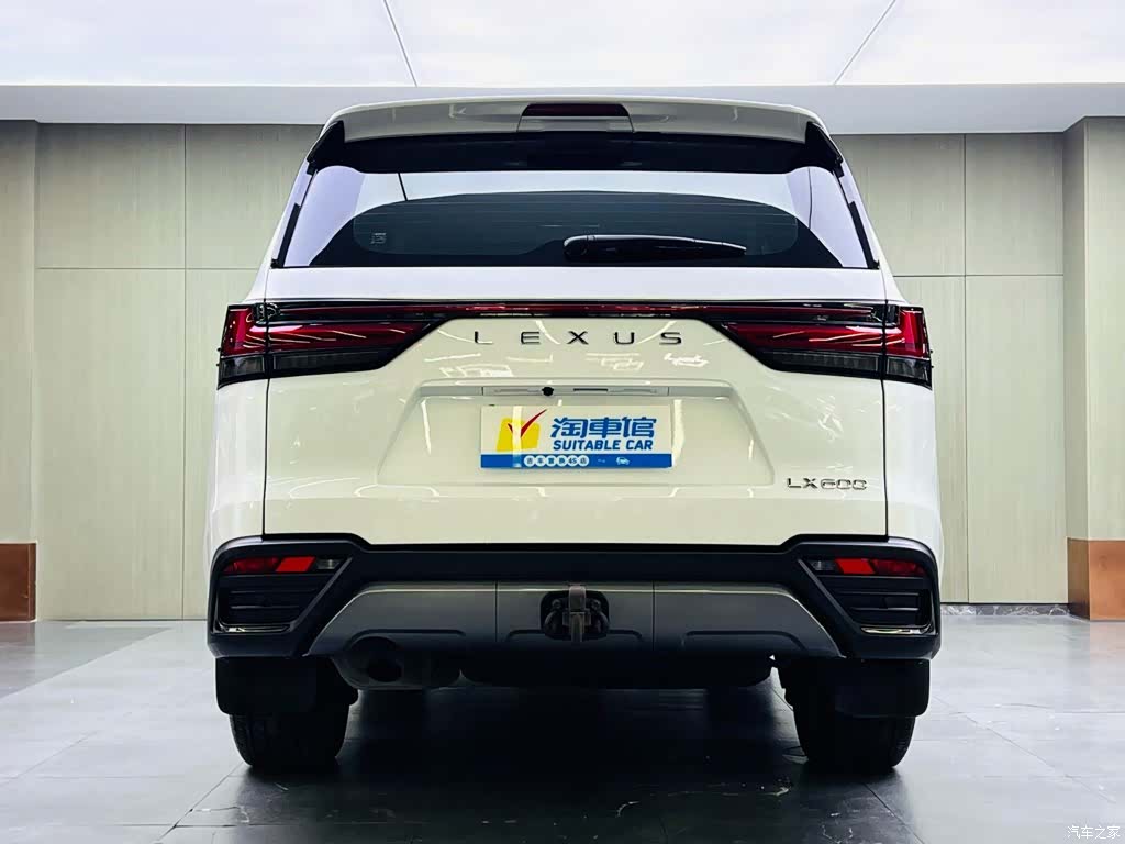 Lexus LX, 2022 все фото