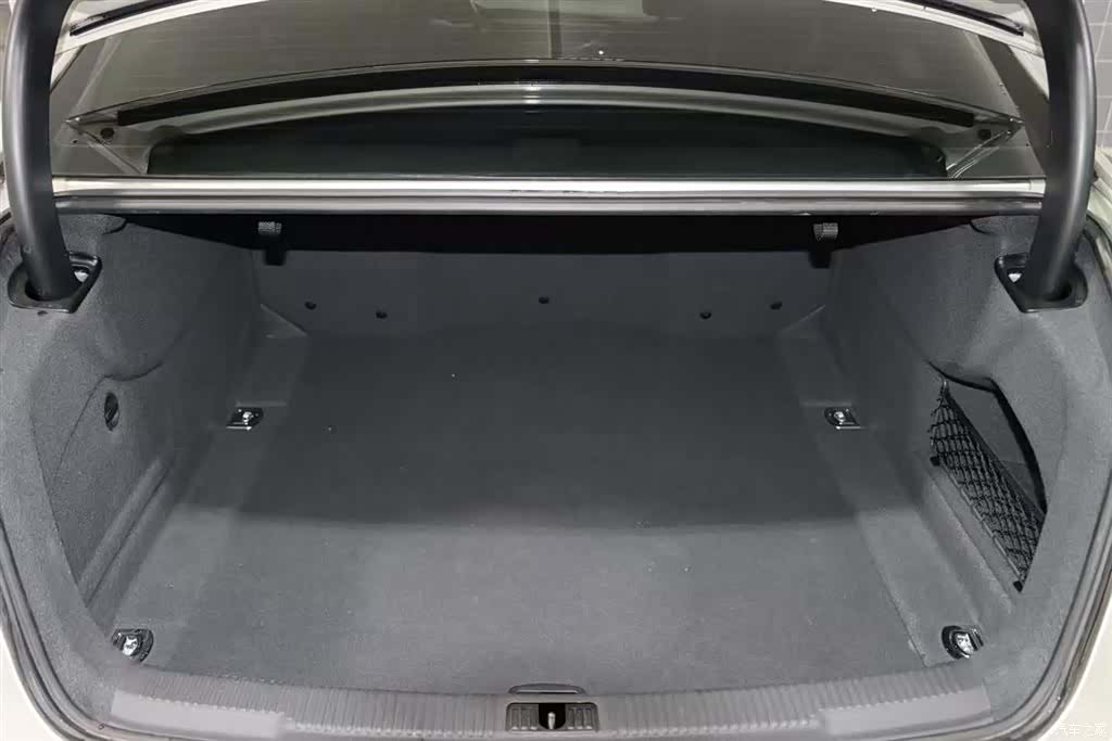 Audi A6L, 2017 17
