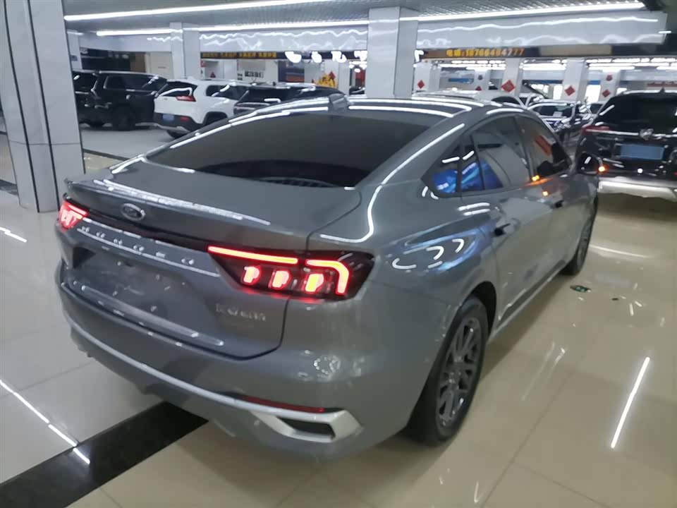 Ford Mondeo Ford Mondeo