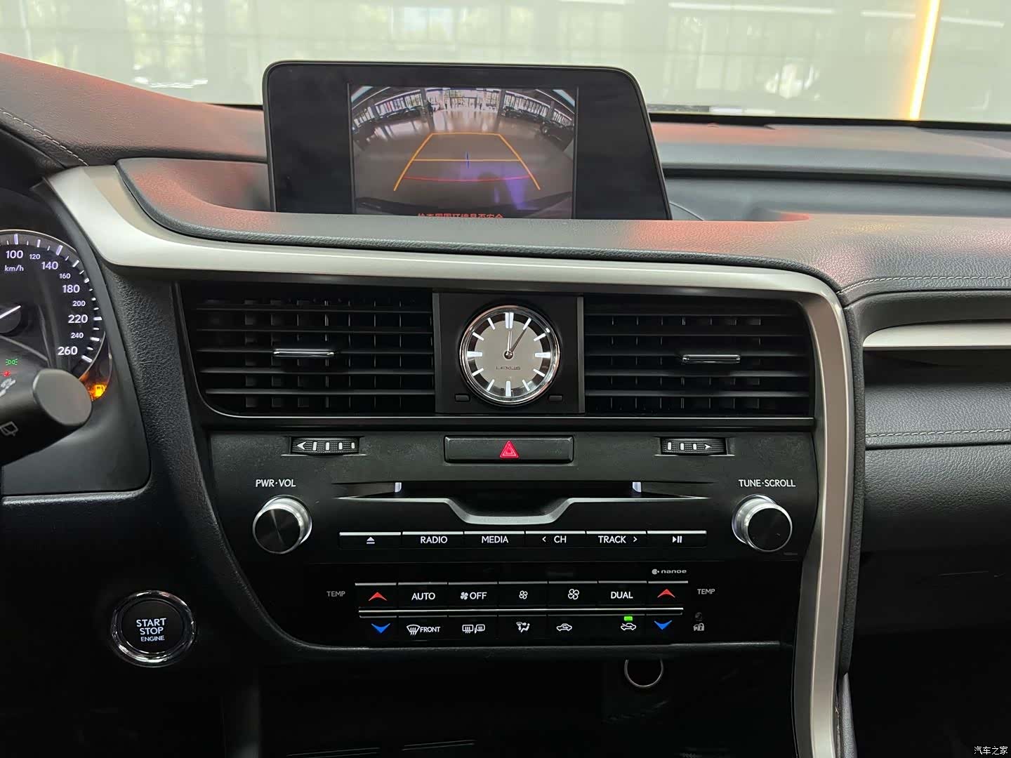 Lexus RX, 2018 12