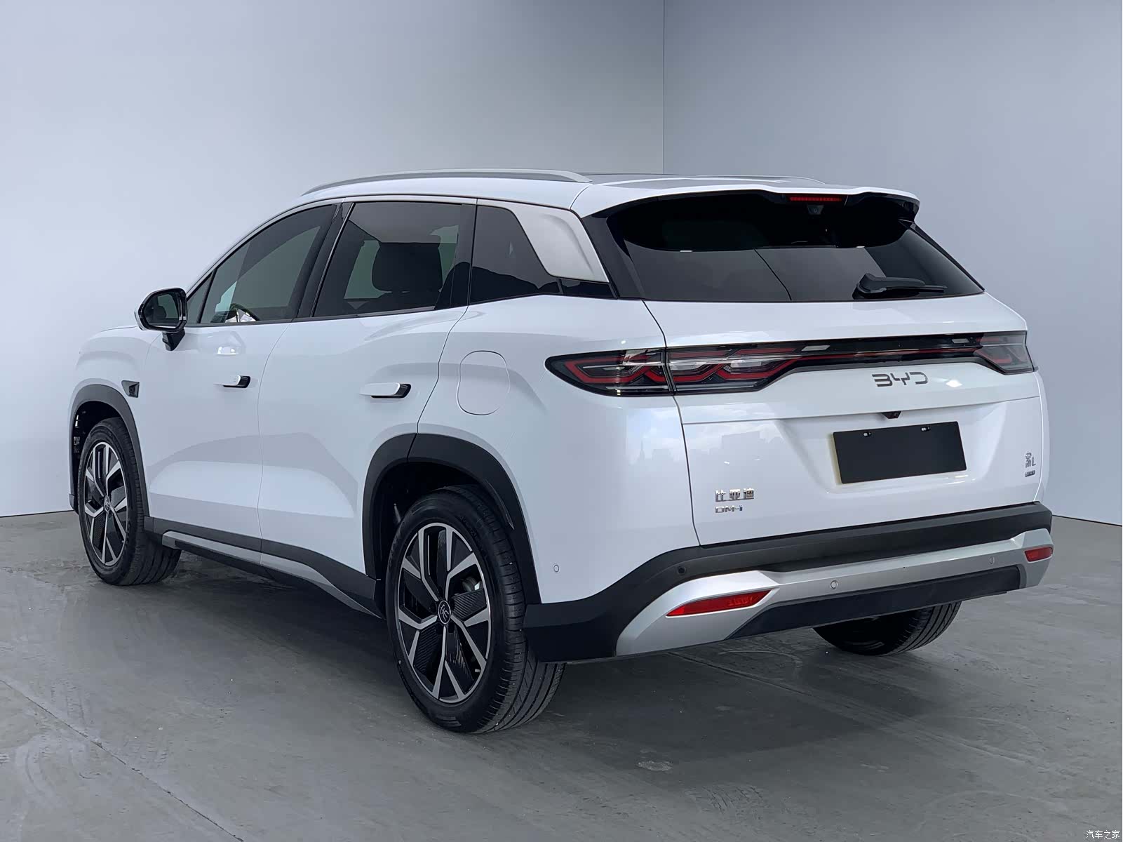 BYD Song, 2025 все фото