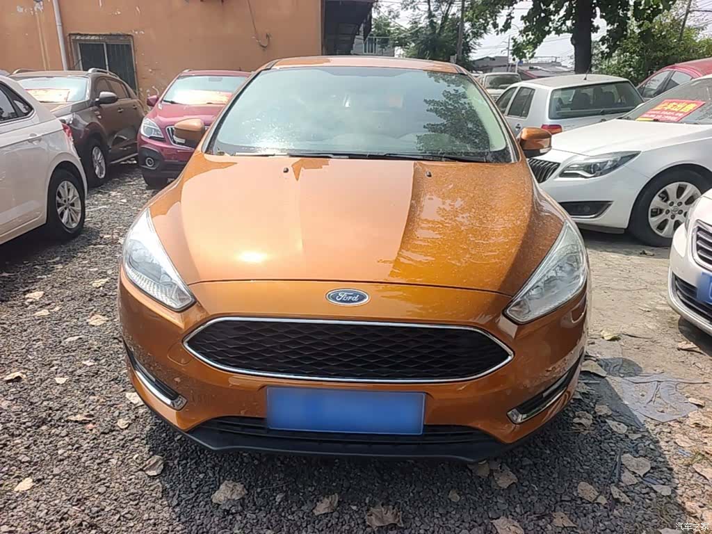 Ford Focus, 2015 3