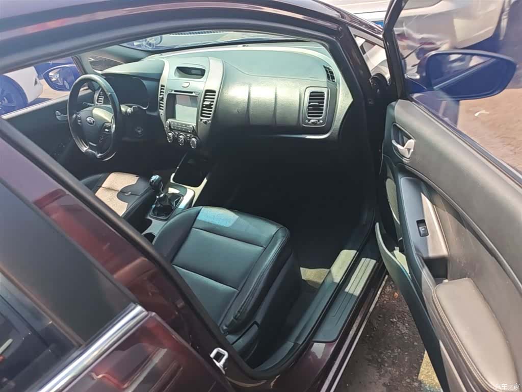 Kia K3, 2014 24