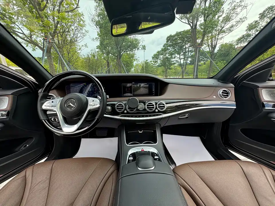 Mercedes-Benz Maybach S-class