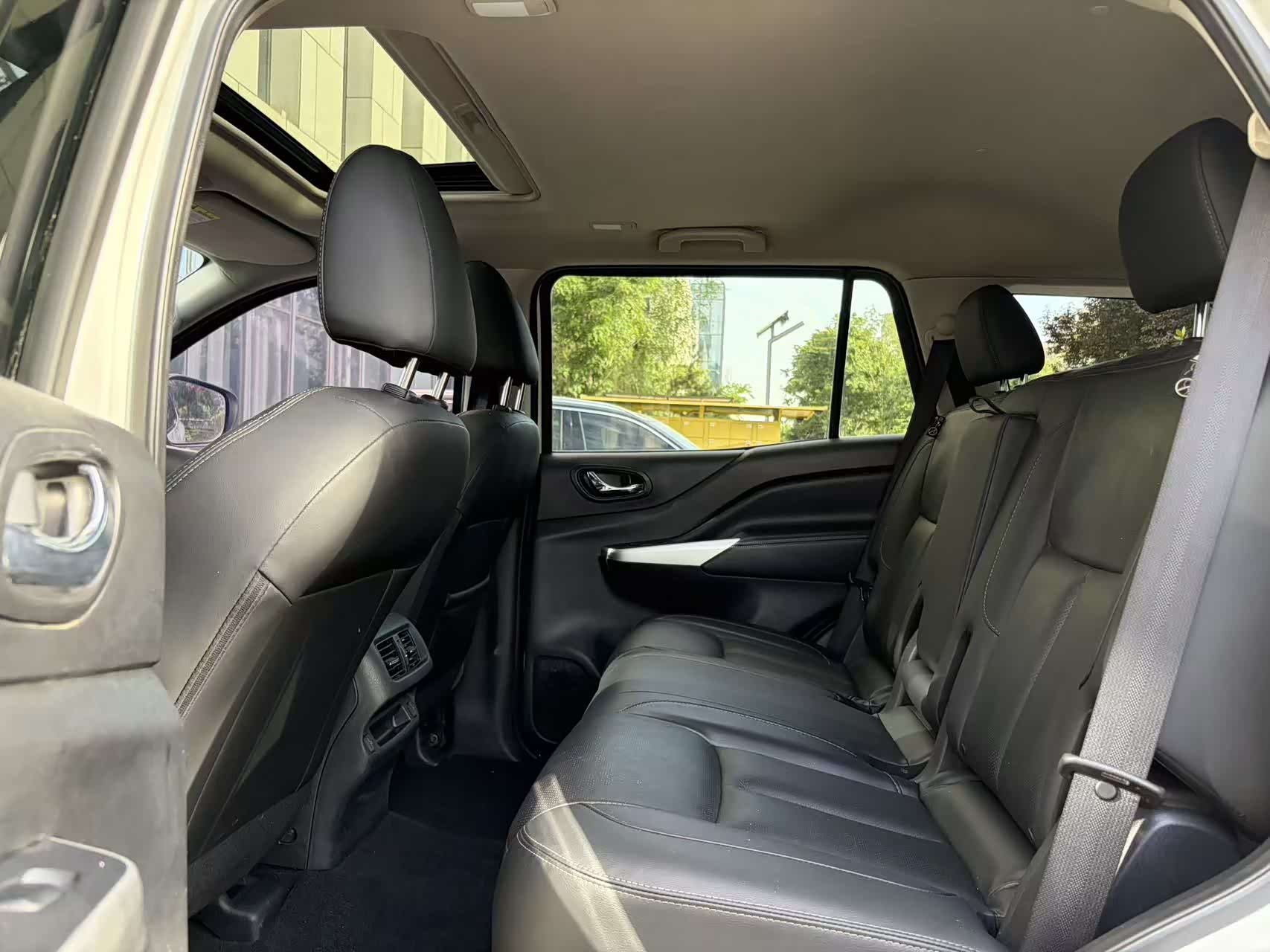 Nissan Terra, 2021 12