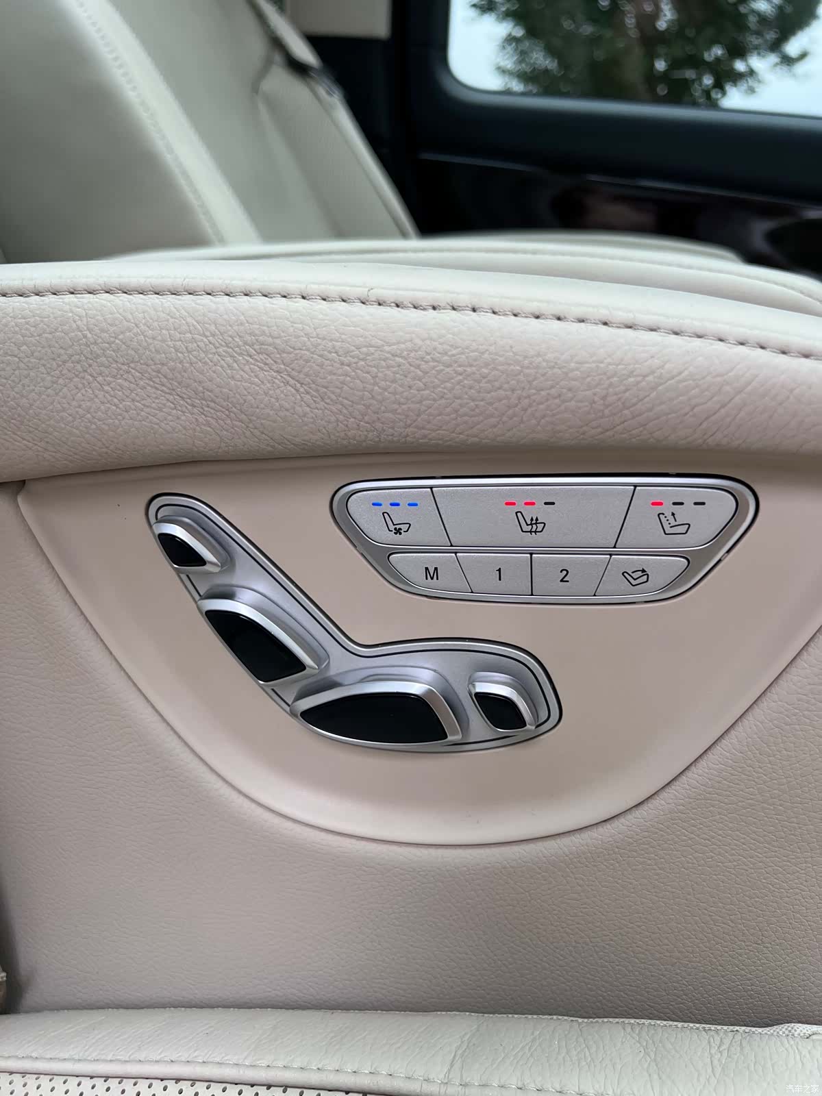 Mercedes-Benz V-Class, 2019 21