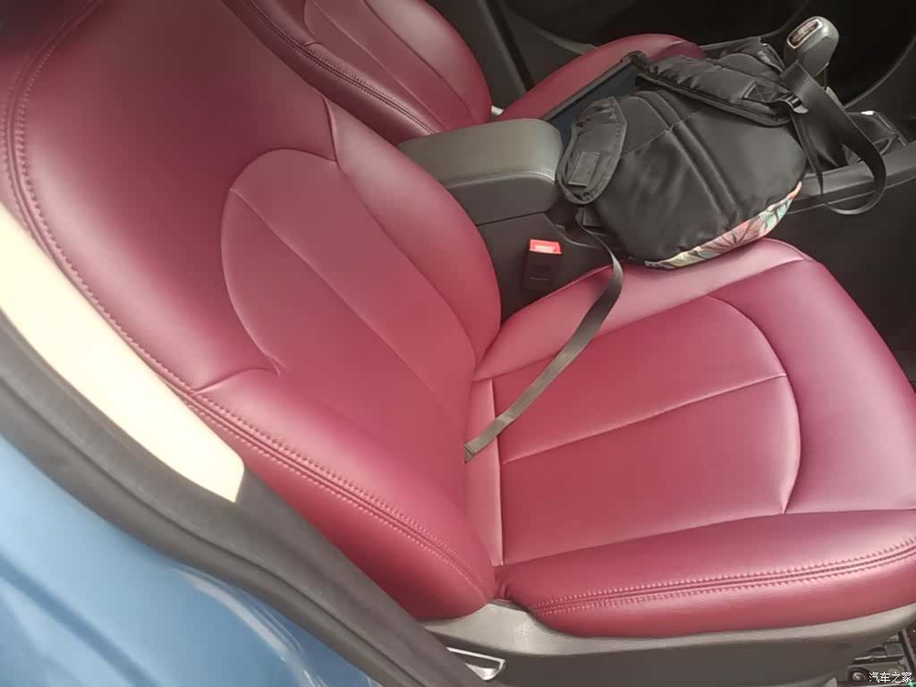 DongFeng AX5, 2017 25