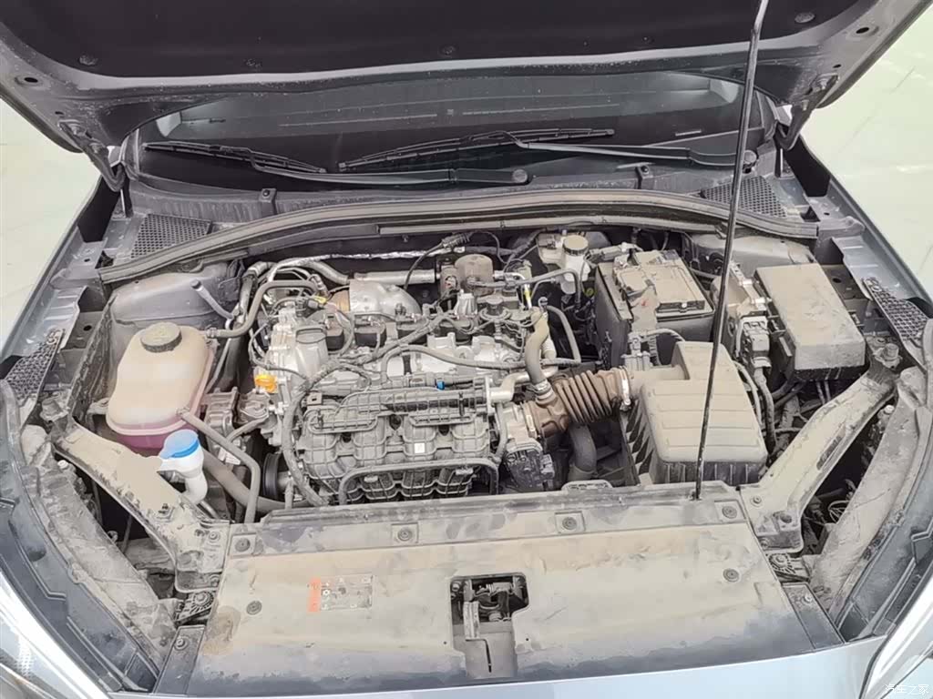 Roewe i5, 2025 20