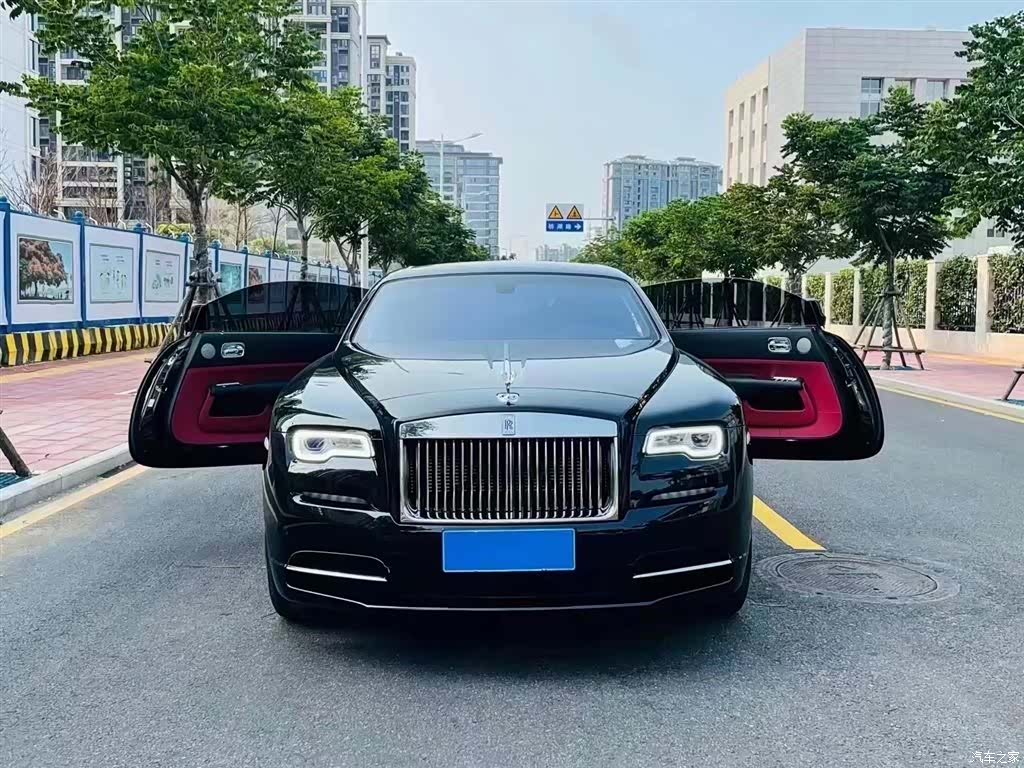 Rolls-Royce Wraith, 2020 3