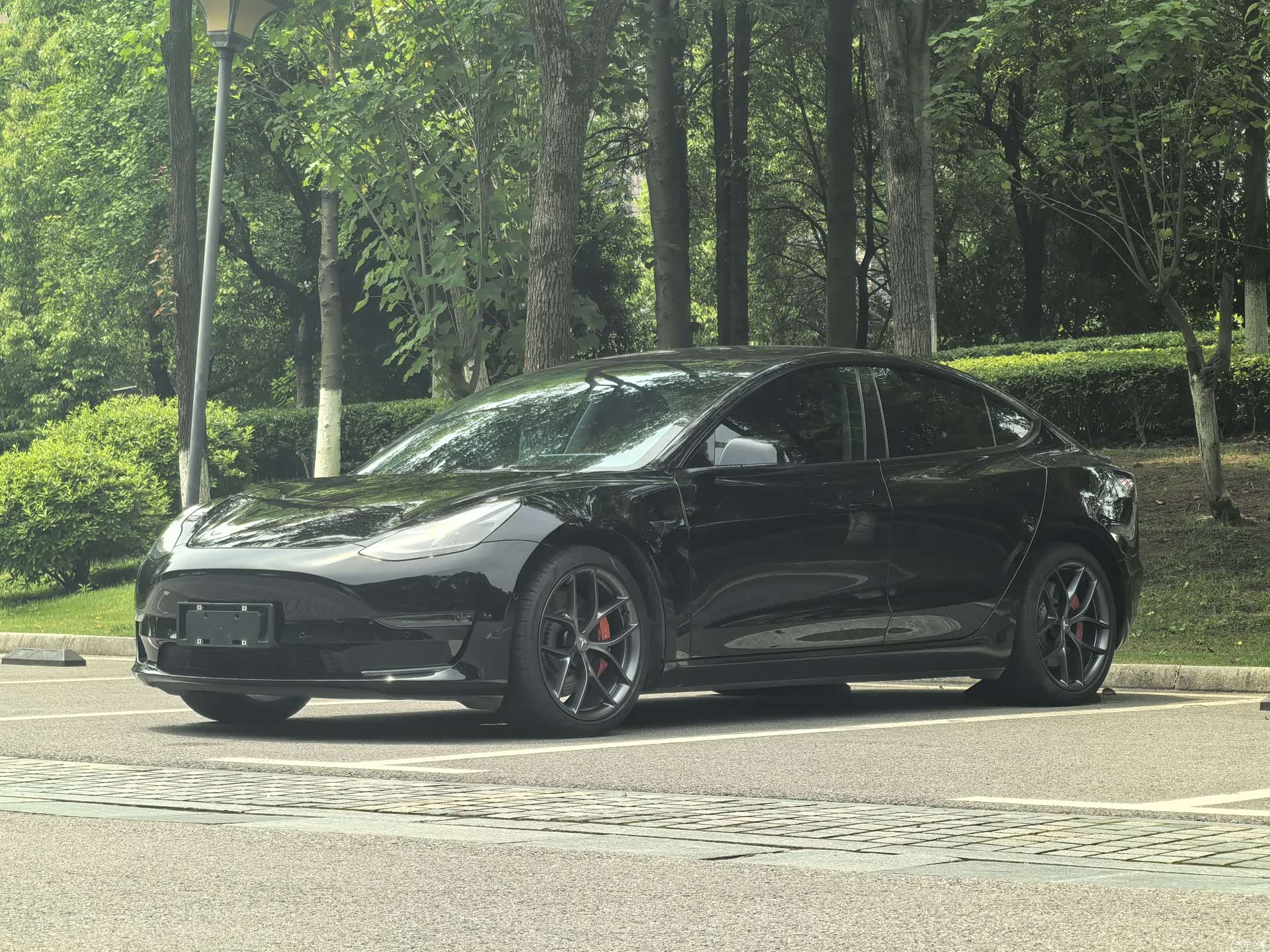 Tesla Model 3, 2022 1