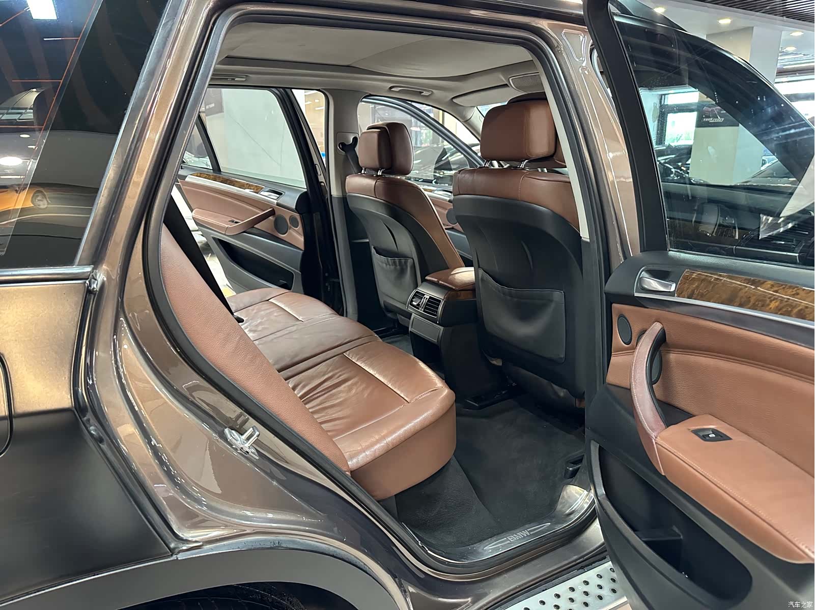 BMW X5, 2011 10