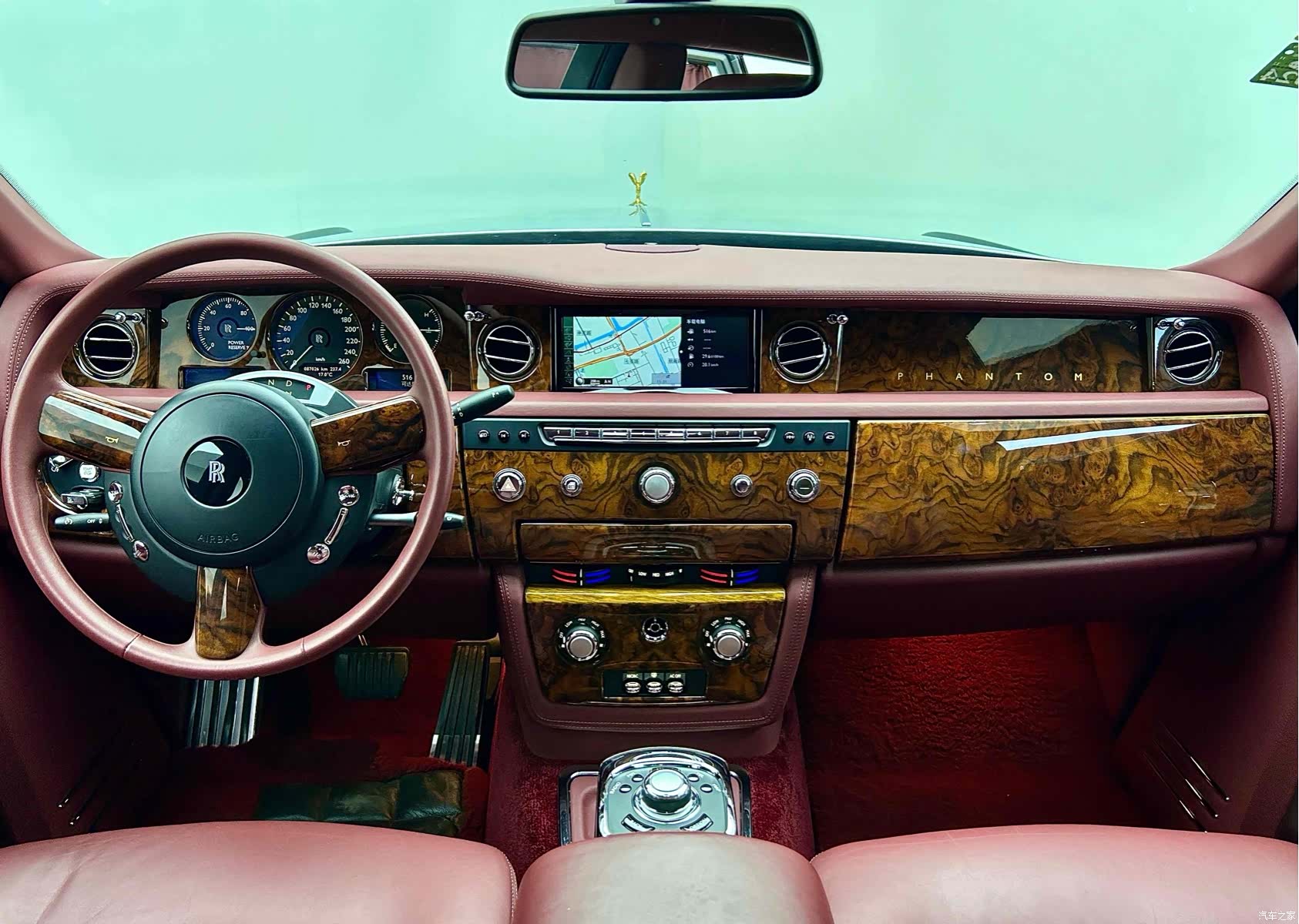 Rolls-Royce Phantom, 2013 9