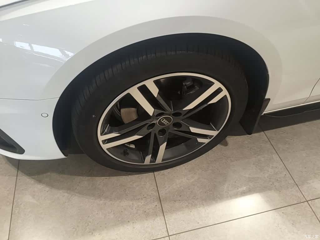 Audi A4L, 2023 23