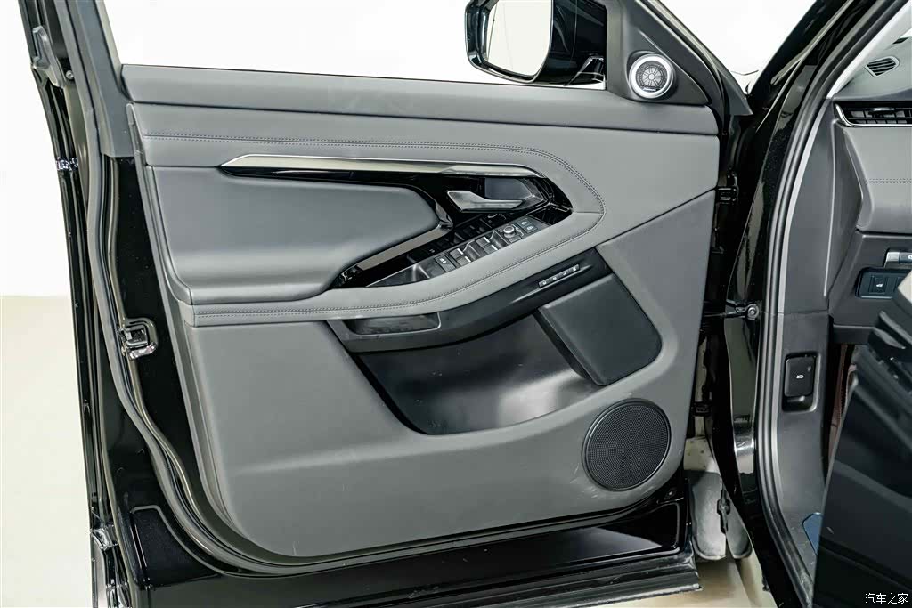 Land Rover Range Rover, 2024 16