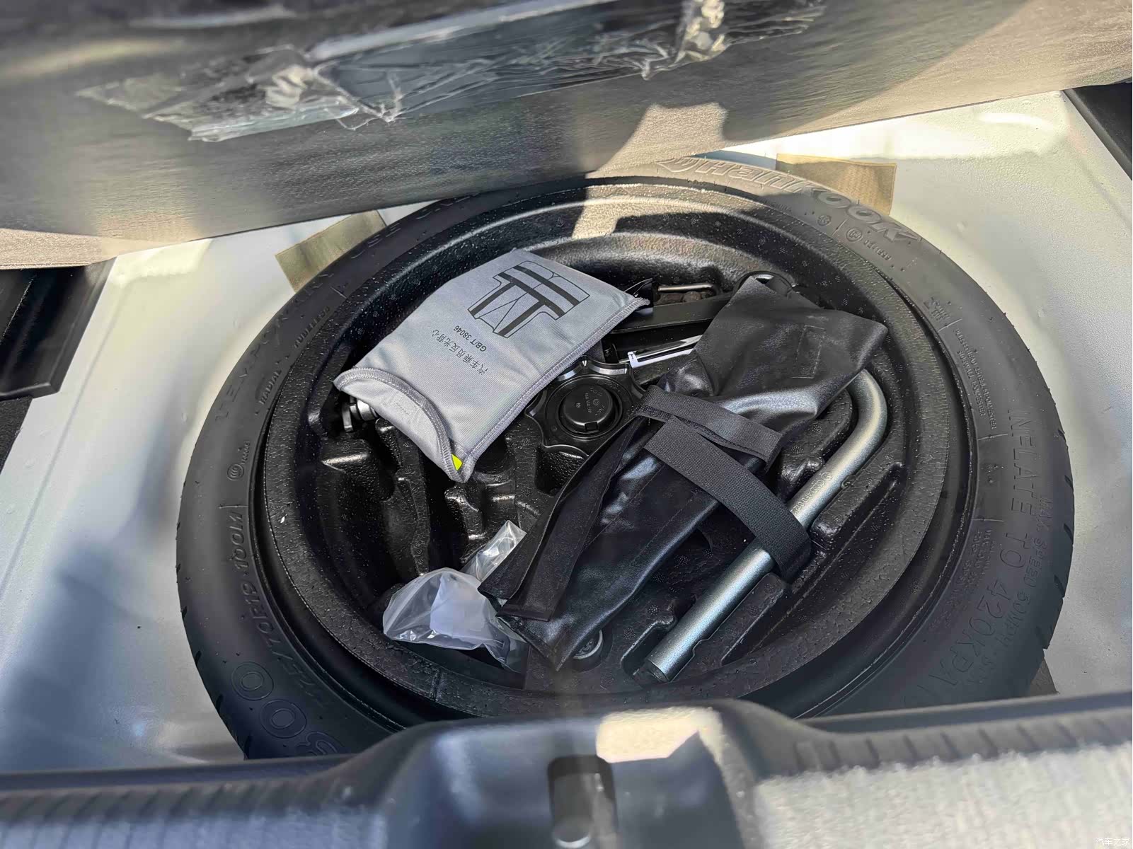 Audi Q2L, 2021 20