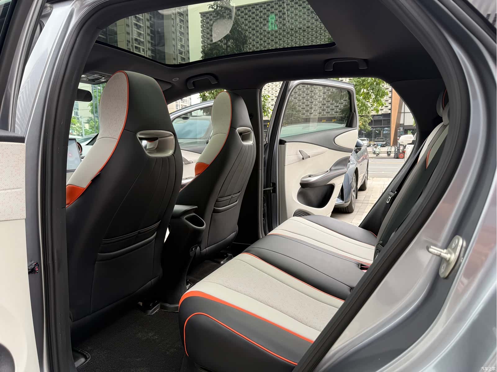 BYD Dolphin, 2022 8