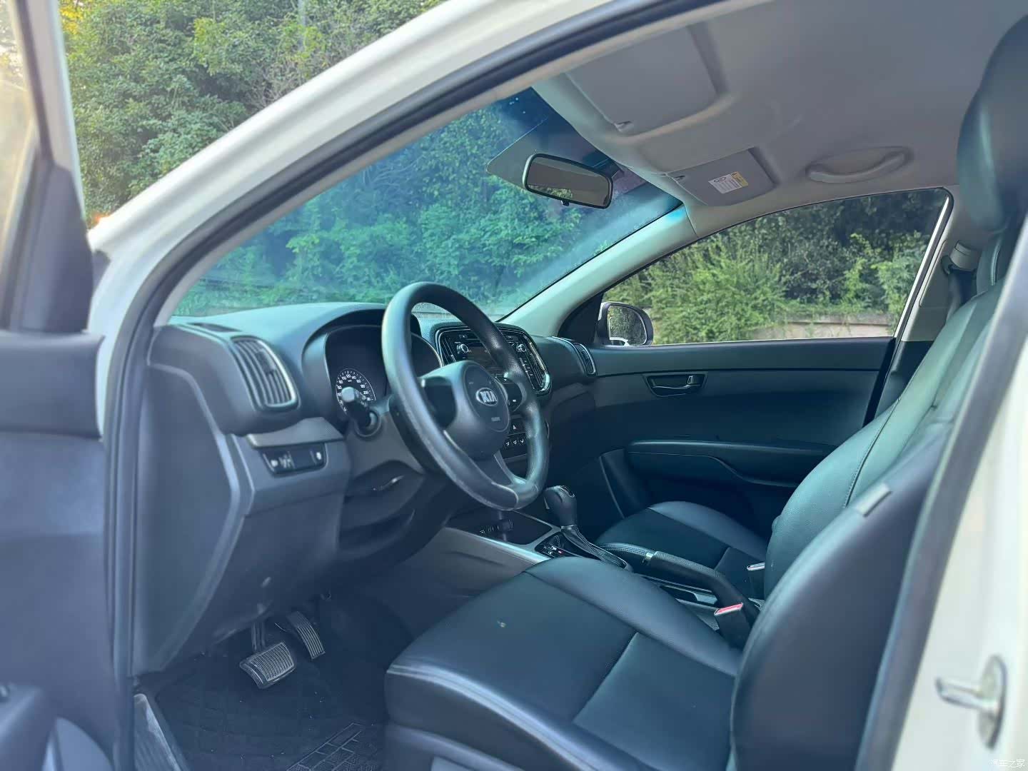 Kia KX3, 2016 7