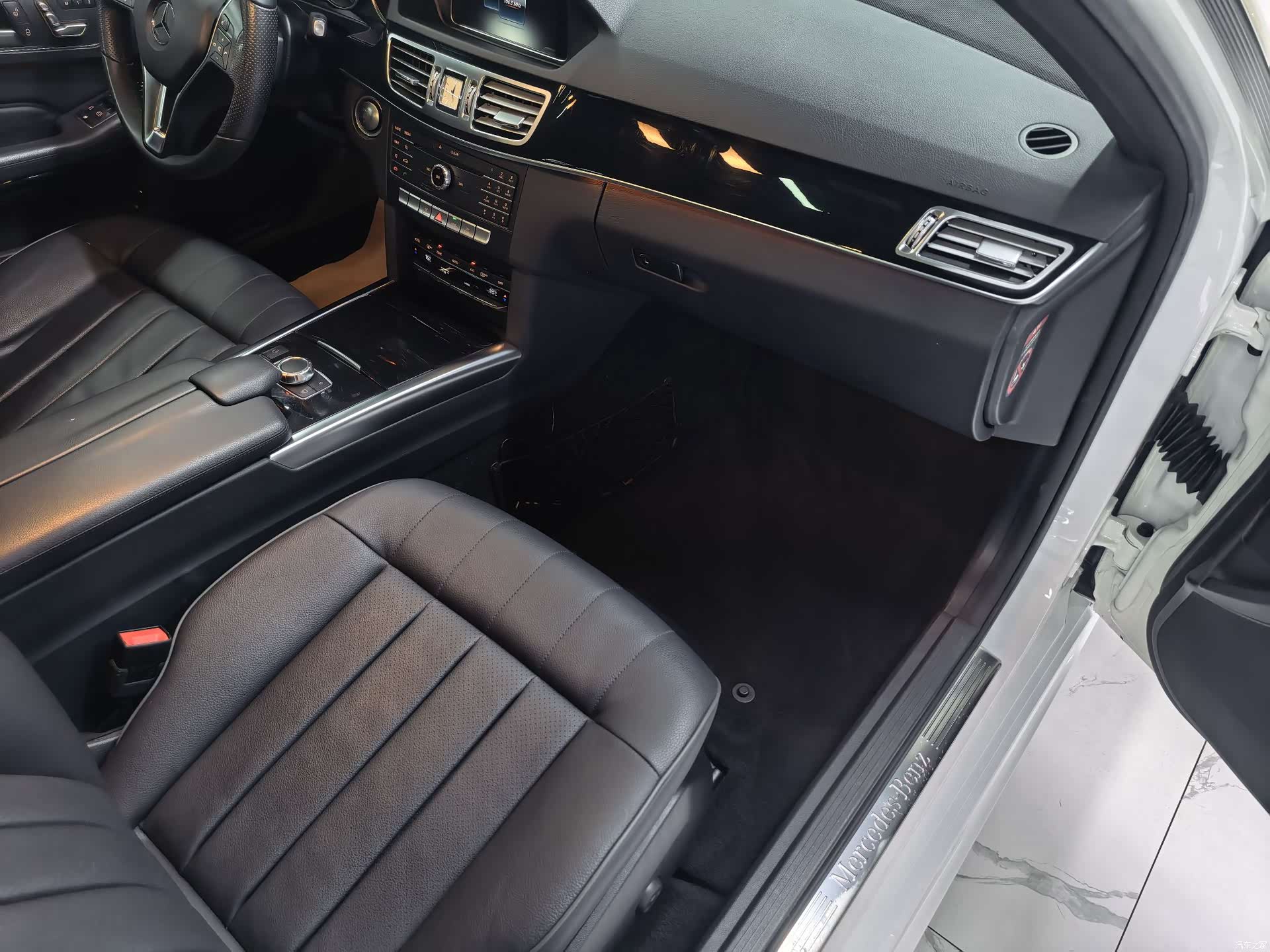 Mercedes-Benz E-Class, 2015 13