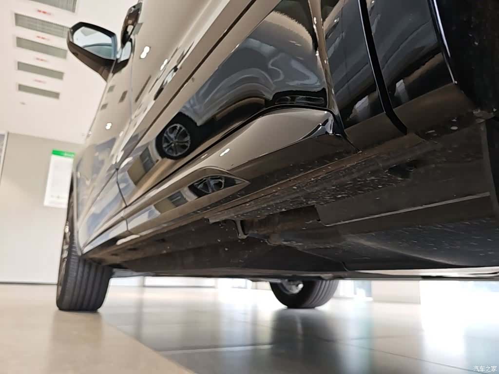 Audi Q5L, 2024 22