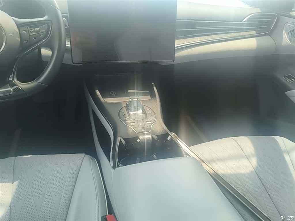 BYD Seal, 2022 14