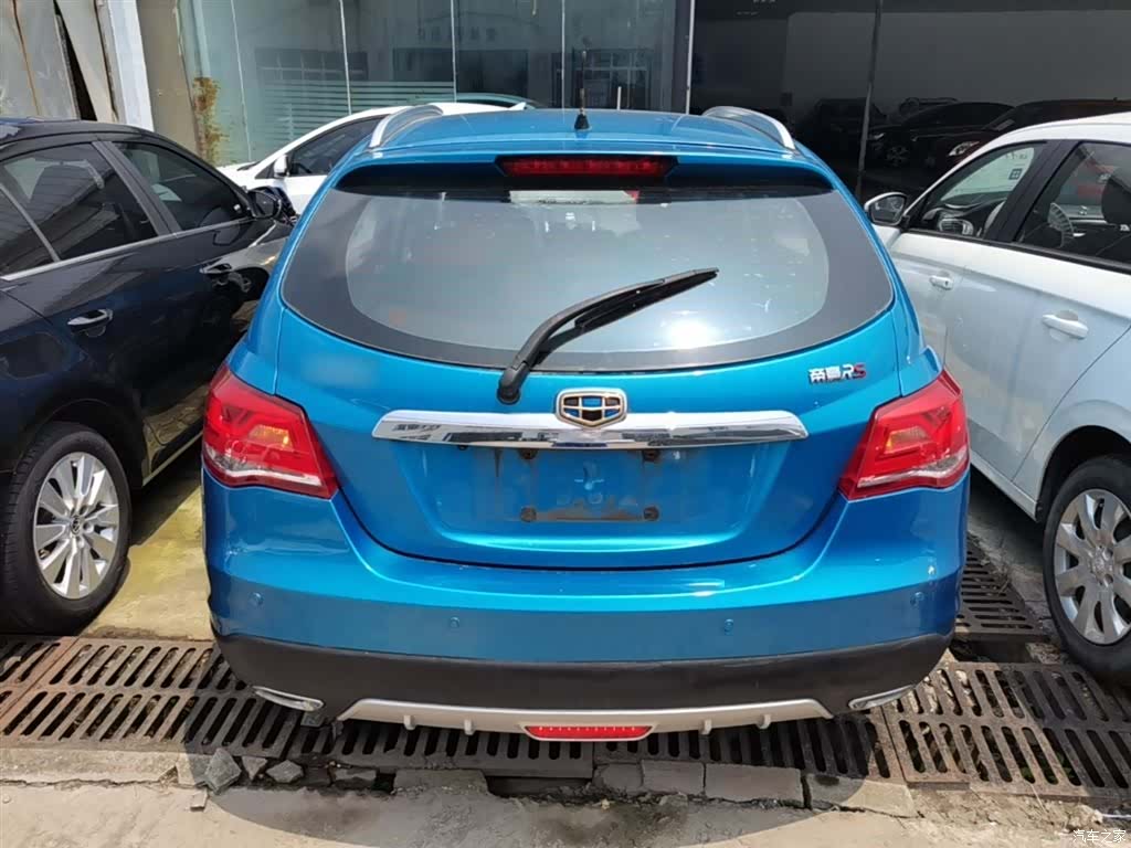 Geely Emgrand, 2016 6