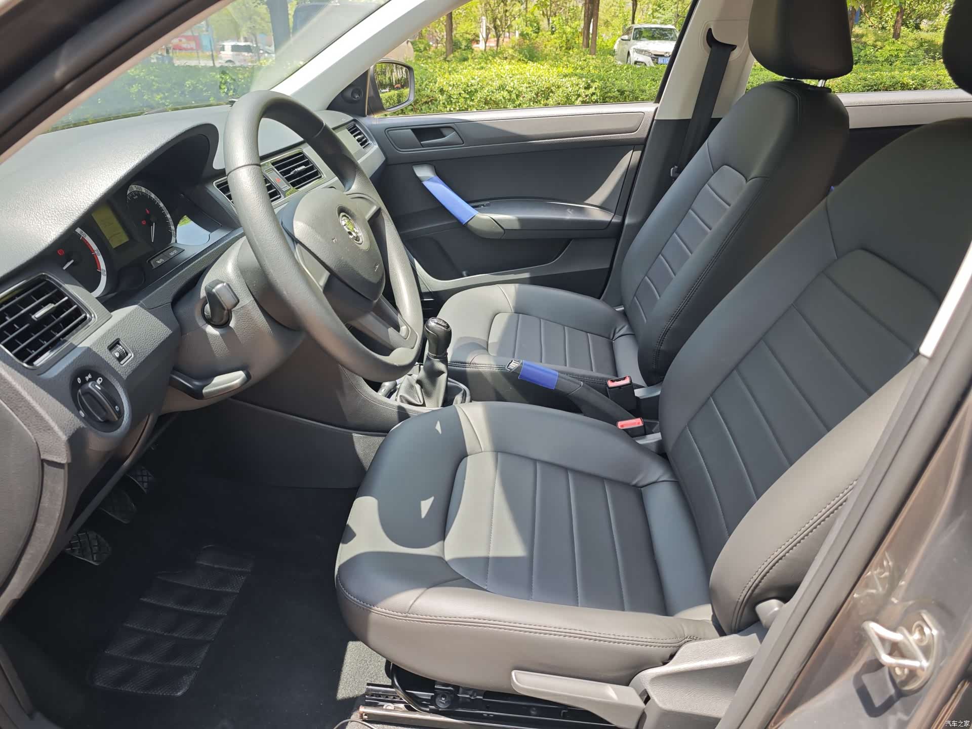 Skoda Rapid, 2018 8