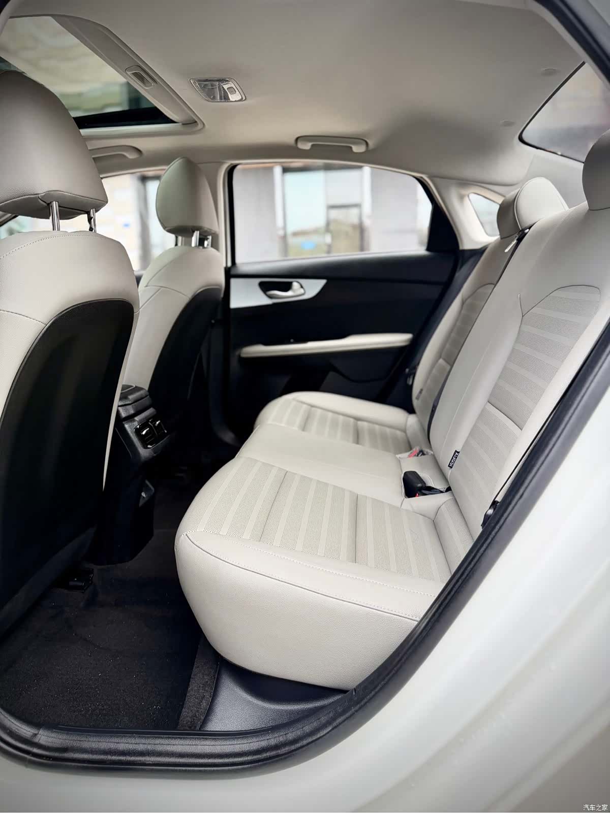 Kia K3, 2023 11