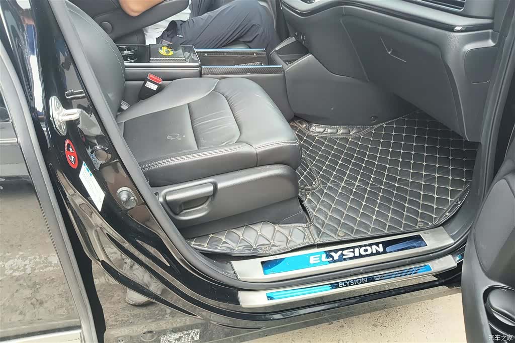 Honda Elysion, 2022 8