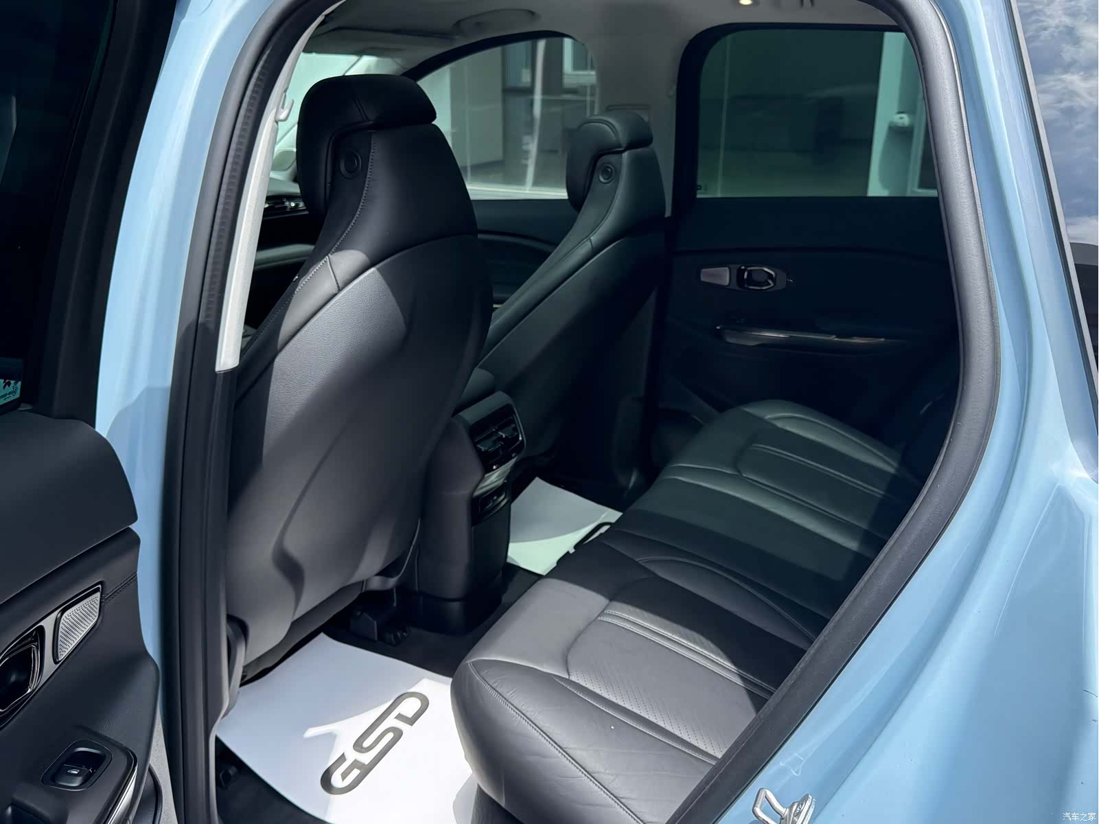 NIO ES6, 2020 12