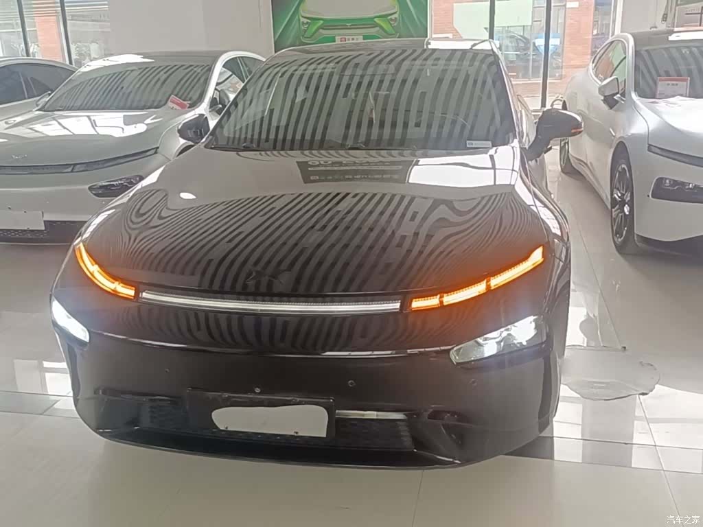 Xpeng P7, 2021 3