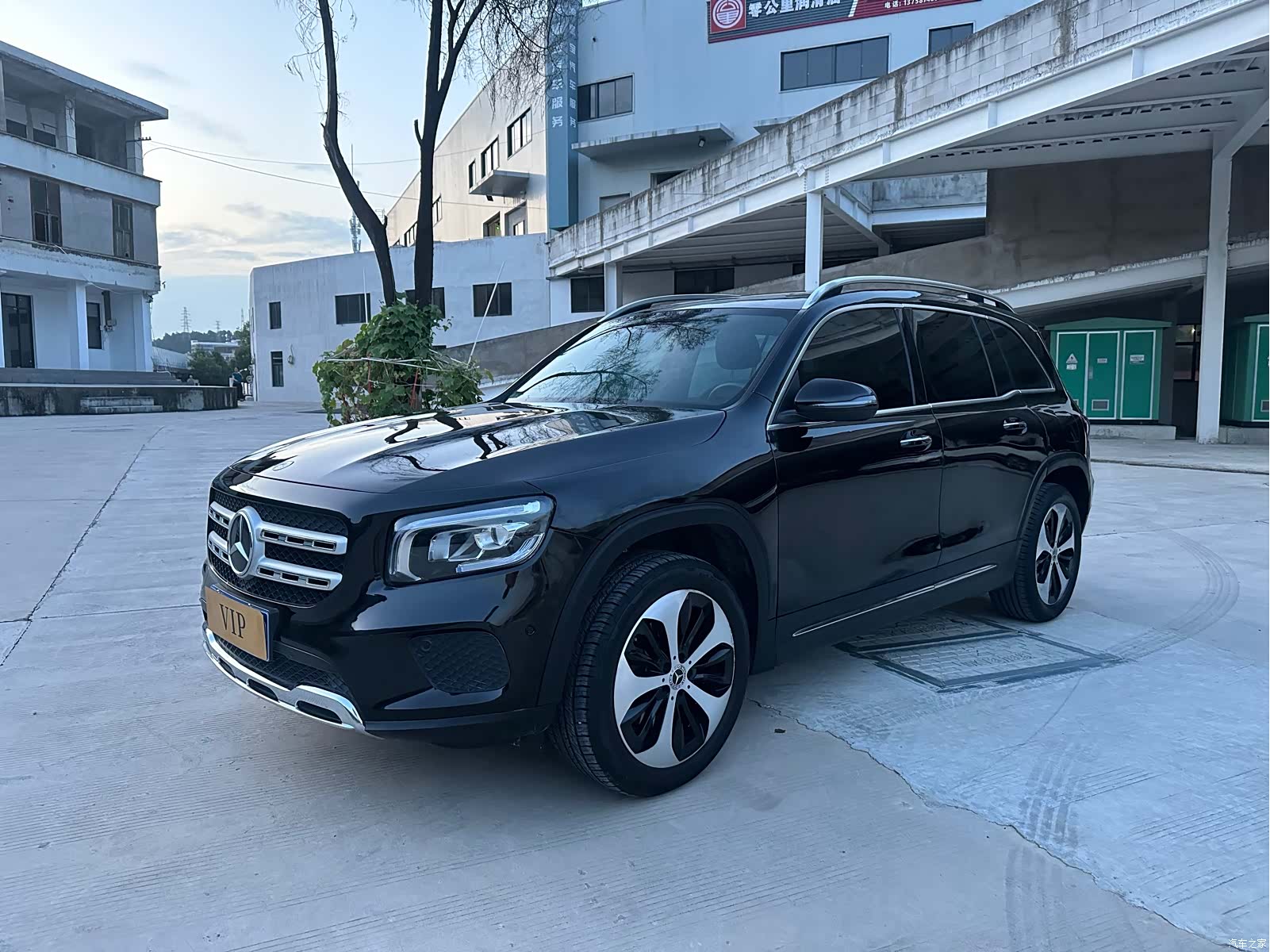 Mercedes-Benz GLB, 2023 1