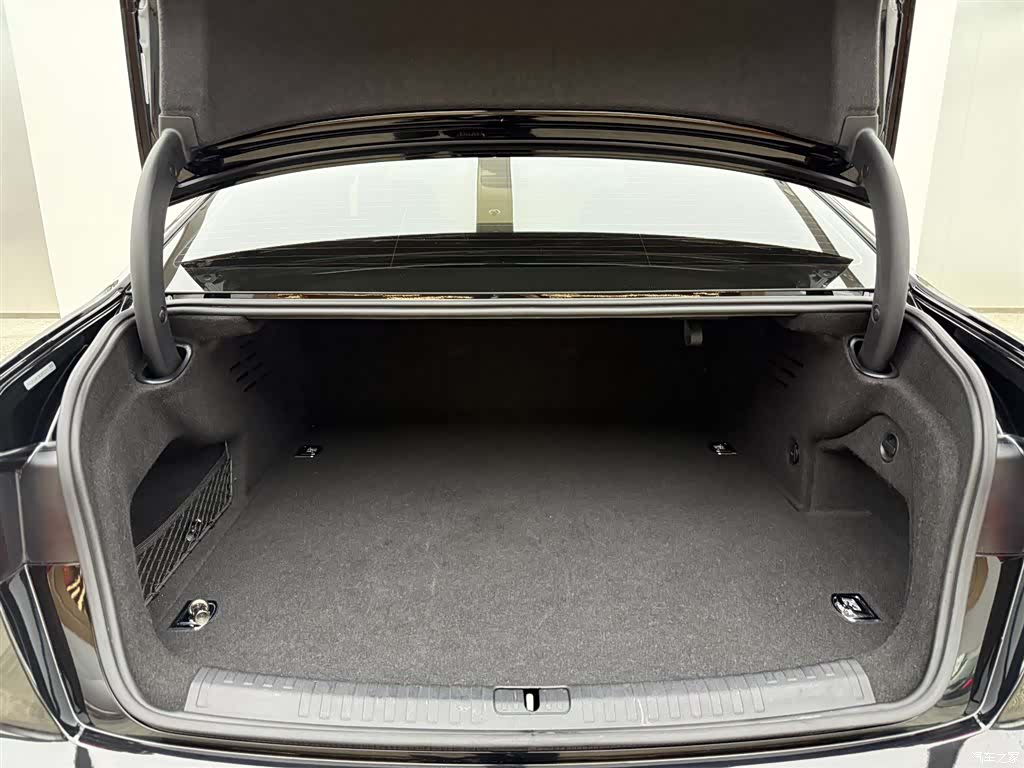 Audi A6L, 2023 13