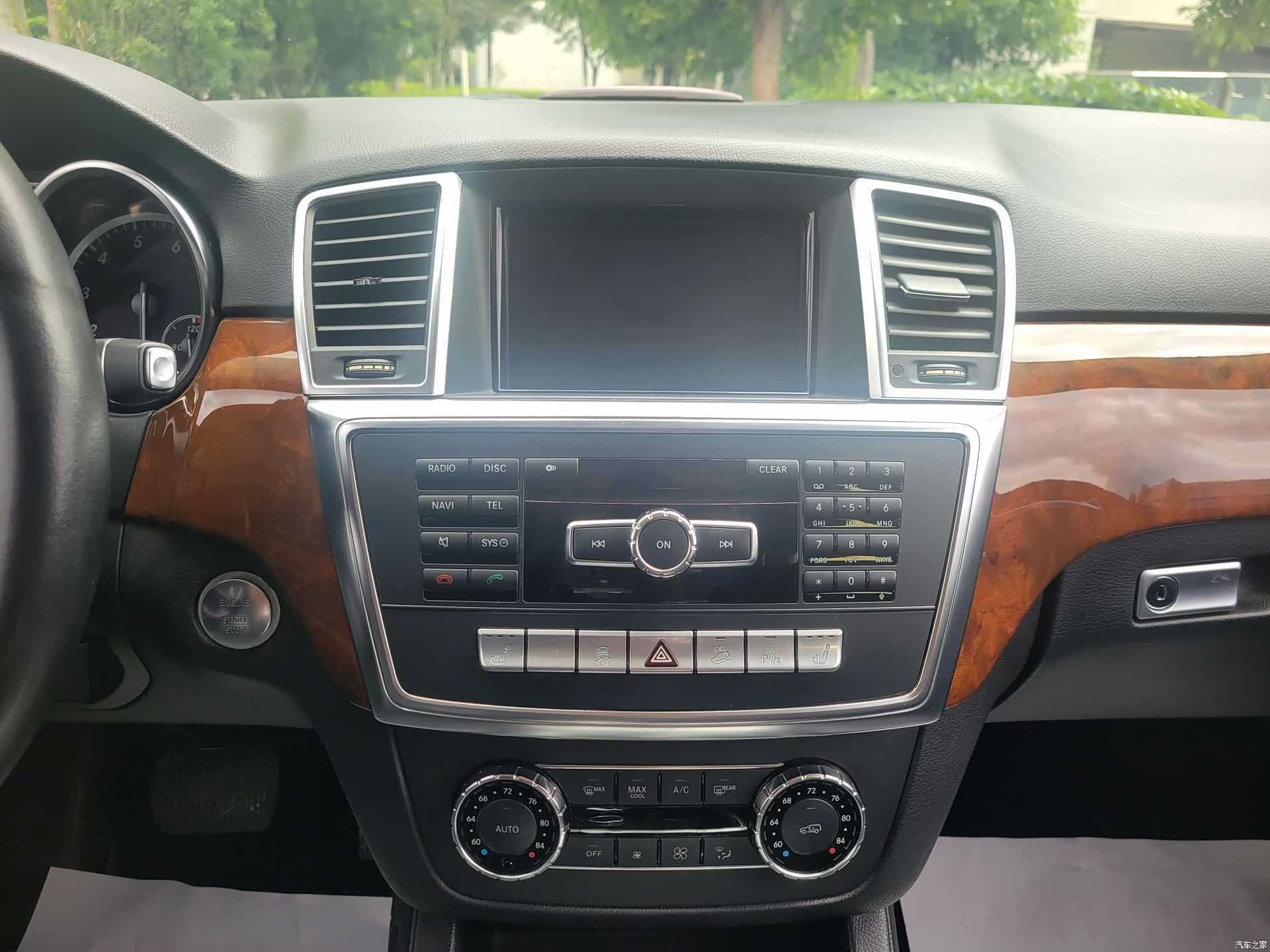 Mercedes-Benz M-Class, 2014 12