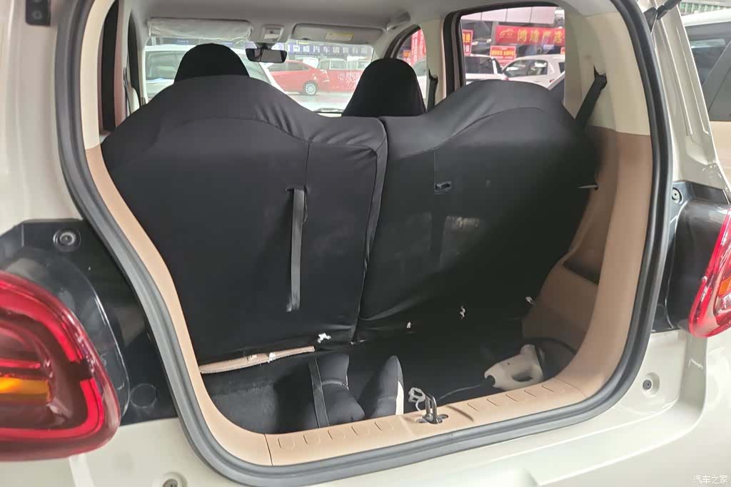 Wuling MINIEV, 2025 4