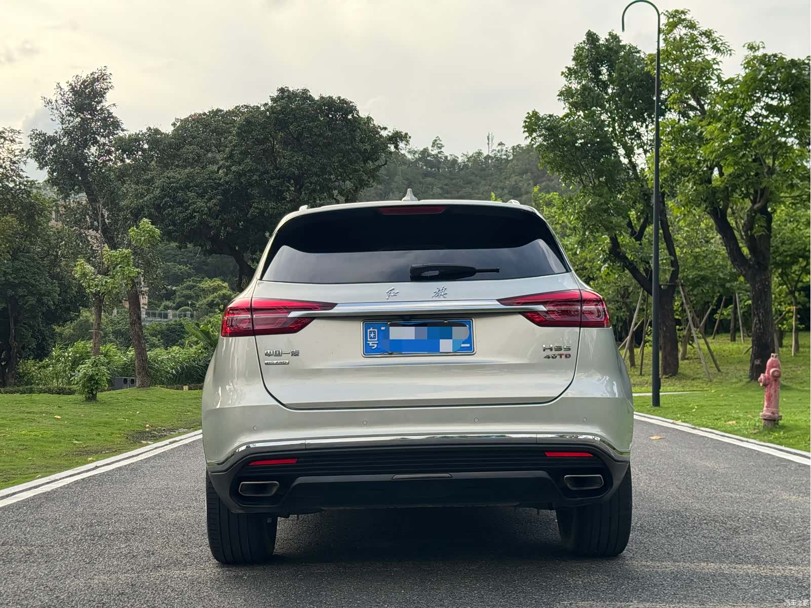 Hongqi HS5, 2020 8